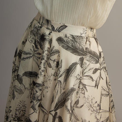 郭培成衣品牌【“药”爱自己】印花半身裙女高腰显瘦法式复古长裙 商品图3