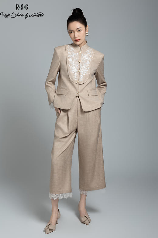 郭培成衣品牌【“药”爱自己】高级灰刺绣对襟立领西服套装 商品图5