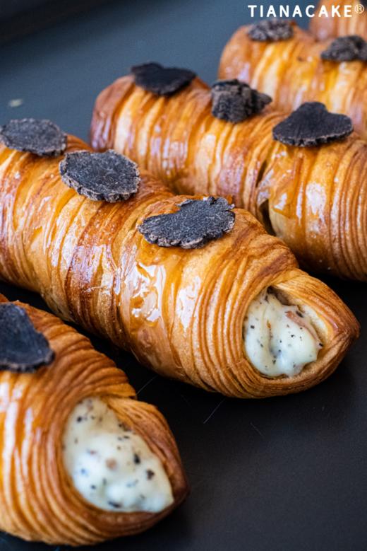 黑松露白酱可颂 商品图0