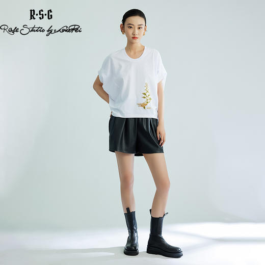 郭培成衣品牌【“药”爱自己】何首乌刺绣大蝙蝠袖T恤 商品图3