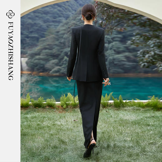 FUYAO扶摇 黑色镂空西装套装女2025新款斜门襟飘带西服长裙套装春 商品图4