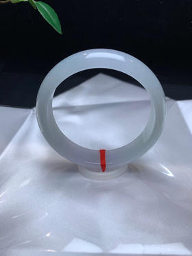 612580，56.8淡晴底手镯，版型，淡晴底，均匀干净