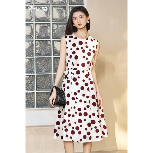 米思阳2025夏季新款时尚高级感波点连衣裙减龄显瘦背心A字裙1868 商品图0