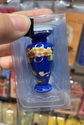蓝玻璃粉彩花卉瓶冰箱贴