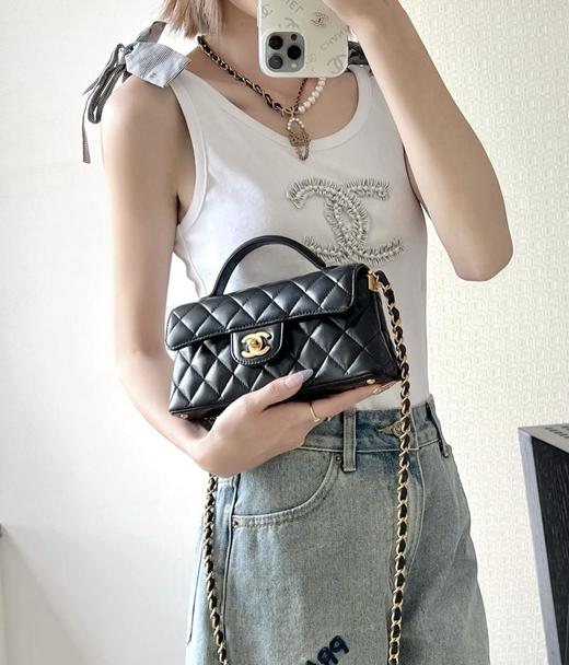 香奈儿25P春夏羊皮𝖪𝖾𝗅𝗅𝗒横款𝖬𝗂𝗇𝗂黑色手拿斜跨包（HH） 商品图5