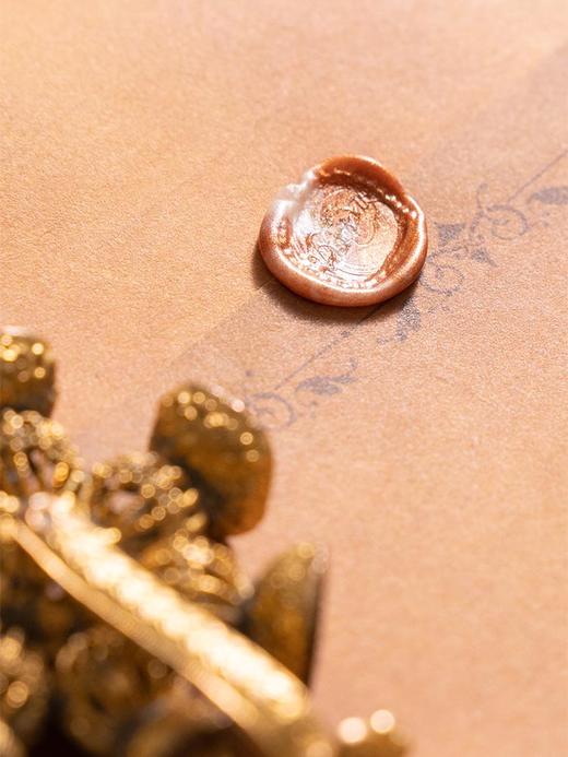 【已售】独角鹿西洋古董 19世纪法国出品烟晶手柄装饰铜鎏金精雕镶嵌星期主题七色硬石转轮式火漆印章 商品图4