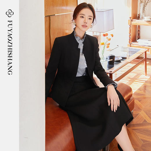 FUYAO扶摇 贵奢老钱风时尚套装女2025新款国风轻奢外套搭配半身裙 商品图2