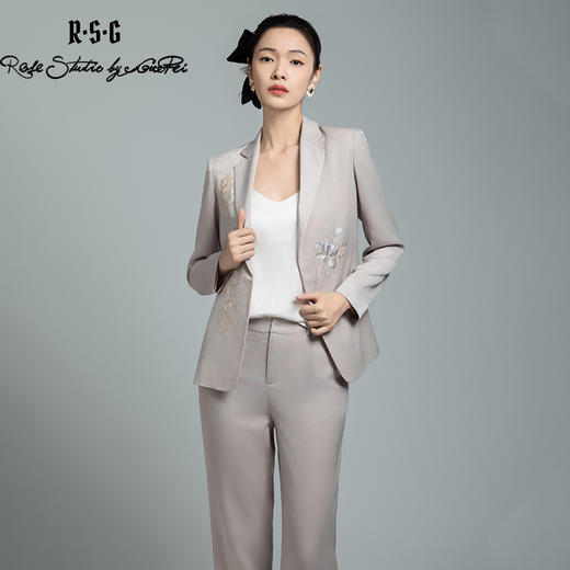 郭培成衣品牌【“药”爱自己】新中式刺绣图案休闲西服套装 商品图2