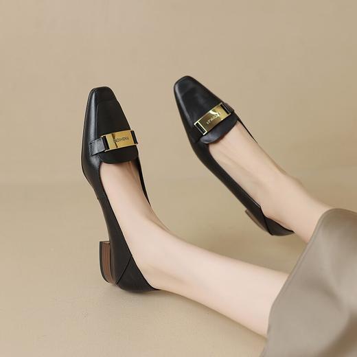 【预售5天】浅口方头低跟鞋女春秋新款牛皮金属扣小皮鞋粗跟法式单鞋YS&7043 商品图4