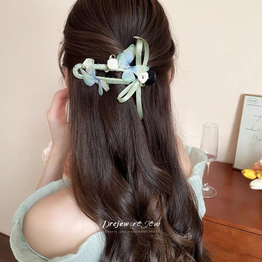 【家居百货】【仙气蝴蝶鸭嘴夹】9.9/两个！氛围感小花发夹，夏天用它盘发好看又凉快！ 商品图12