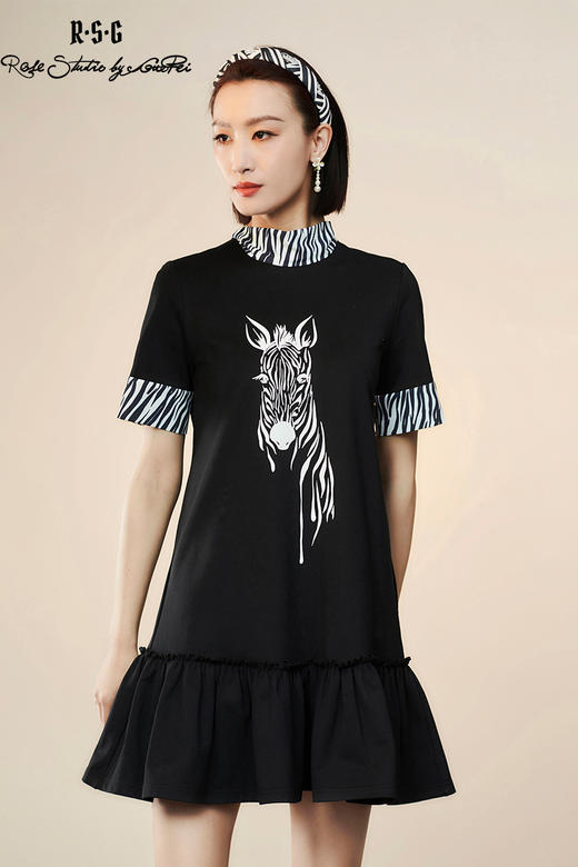 RSG郭培成衣品牌印花设计动物纹短裙百褶裙连衣裙黑色夏新品 商品图5