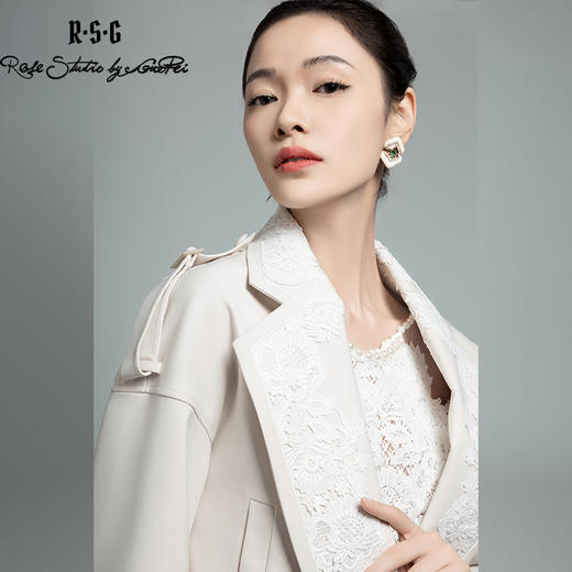 郭培成衣品牌【“药”爱自己】花朵纹样镂空蕾丝短夹克套装 商品图2