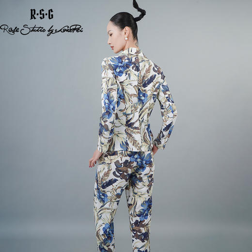 RSG2023度假风浪漫花卉休闲西服套装 商品图2