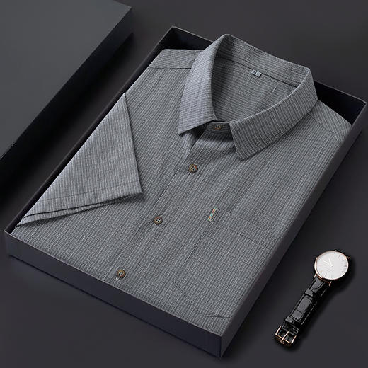 【DB】大依优型大码夏装多色短袖衬衫新款宽松免烫透气大码透气上衣半袖男士衬衣 商品图5