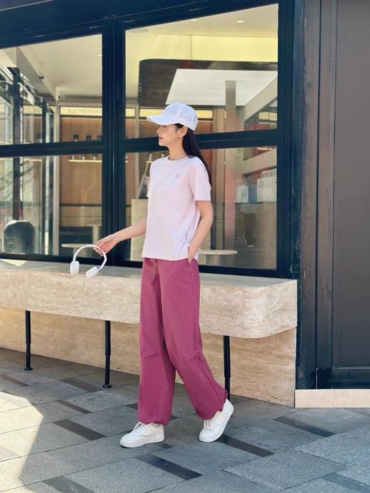 点此购买 艾高春秋季女士防泼水弹力户外运动长裤阔腿裤 zc 314082 商品图5