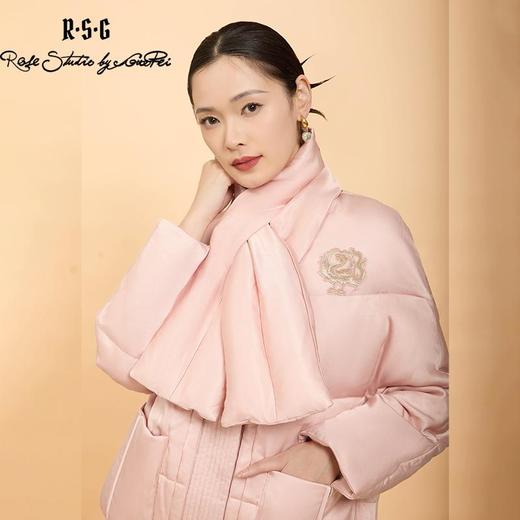 郭培成衣品牌精品系列暖意“绒绒”系列祥凤刺绣围巾绒服 商品图1