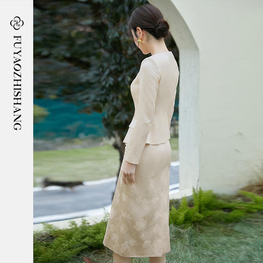 FUYAO扶摇 轻奢优雅时尚套装气质小香风淑女提花外套半身裙两件套 商品图4