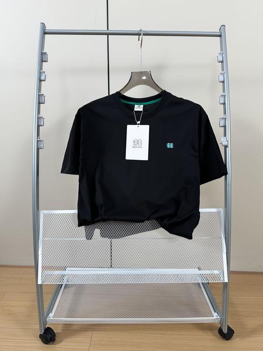 点此购买 可隆夏季男女款防晒插画师evergreenUPF50+速干短袖T恤 qk 314031 商品图2