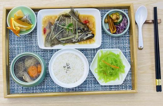 剁椒鸦片鱼头套餐 商品图0