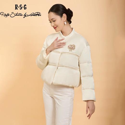 郭培成衣品牌精品系列暖意“绒绒”系列简约百搭款鹅绒服 商品图4