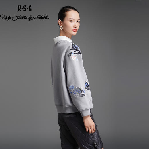 RSG郭培成衣品牌国潮芙蓉祥云丝绒贴布刺绣大卫衣 商品图3