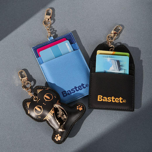 大英博物馆 巴斯特系列  钥匙扣挂件 萌猫年年有鱼 萌猫多功能卡包 乘风破浪 商品图3