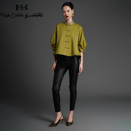 RSG2023甜美风新中式立领刺绣手工盘扣衬衫 商品图1