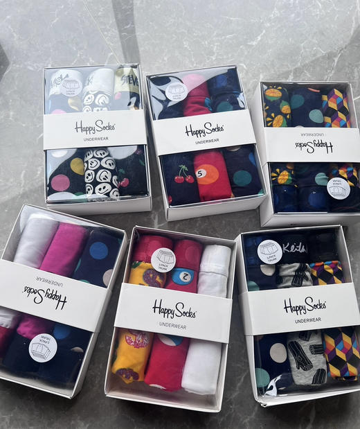 全新正品happy socks棉氨纶高弹力透气印花男士平角裤男士内裤，只有S M 码
天猫单条160+ 我们一盒三条99包邮。颜色随机发 商品图1