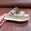 2楼UGG夏季新款 露趾魔术贴两穿凉鞋 吊牌价1199 商品缩略图2