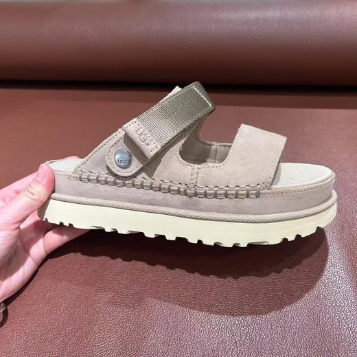 2楼UGG夏季新款 露趾魔术贴两穿凉鞋 吊牌价1199 商品图2