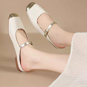 【DA.keaton真皮小香风半托】松弛惬意 感受传统与现代的完美融合 小香风与金属色 让东方美学绽放脚下 定制头层牛皮米色，金色，银色 配色低调高级清新优雅