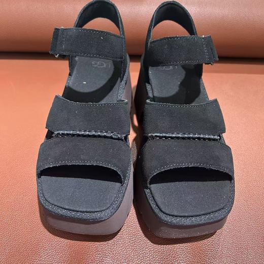 2楼UGG夏季新款 女士时尚舒适纯色厚底露趾可调节凉鞋 吊牌价1299 商品图3