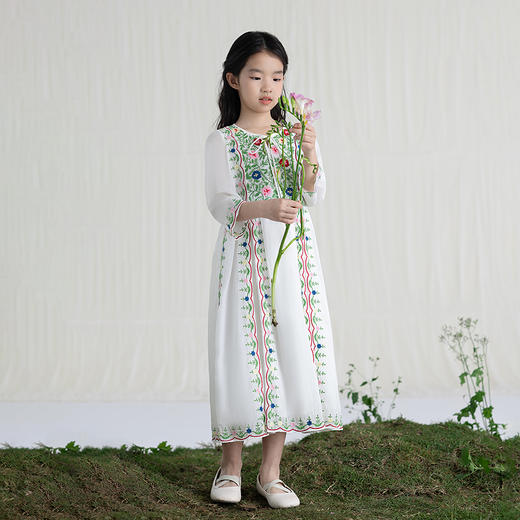 【林栖设计小店】婴儿棉亲子款连衣裙墨西哥刺绣宽松2025夏季新品童装连衣裙女3952060 商品图0