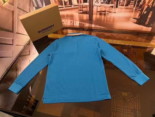 原单正品Burberry 纯色POLO短袖 
客供辅料 韩资工厂代工出 经典款细节实拍 上身好看 男女同款
黑色 白色 蓝色 灰色 
S M L XL XXL 商品图4