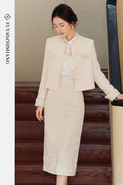 FUYAO扶摇 小香风长袖短款外套搭配高腰显瘦包臀半身裙两件套装春 商品图5