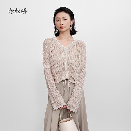 【商场同款】CNK5492 “亮片抽绳针织衫” 微喇袖花纱针织衫，自由造型 商品图0