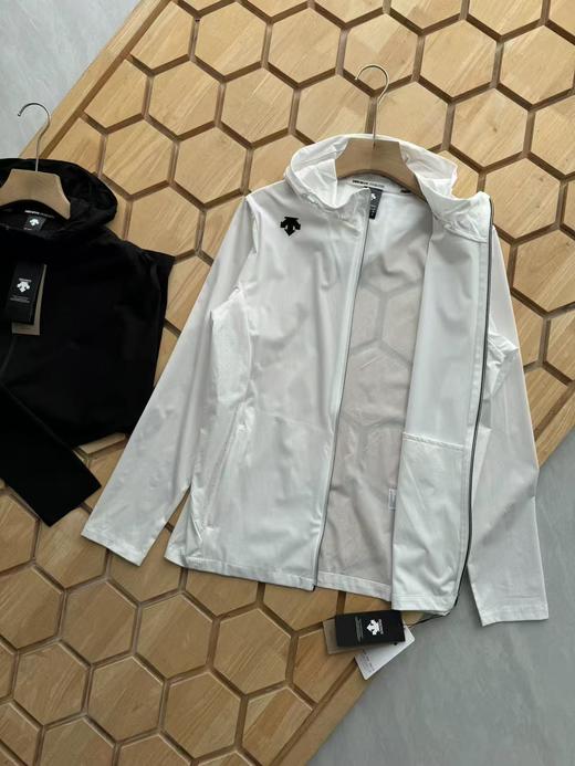 点此购买 迪桑特综训男士防晒服防晒衣UPF50外套 LL 314168 商品图14