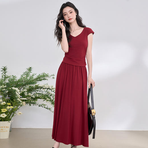 【炽热盛夏】复古时尚套装女2025夏季V领短袖搭半裙两件套V0650235 商品图4