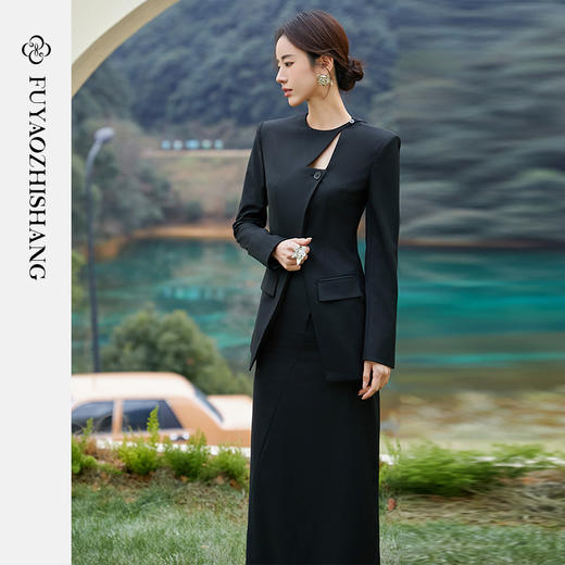 FUYAO扶摇 黑色镂空西装套装女2025新款斜门襟飘带西服长裙套装春 商品图0
