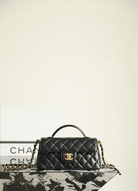 香奈儿25P春夏羊皮𝖪𝖾𝗅𝗅𝗒横款𝖬𝗂𝗇𝗂黑色手拿斜跨包（HH）