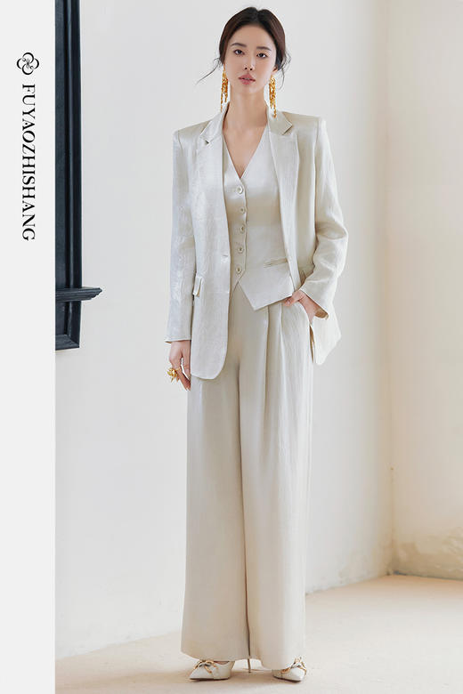 FUYAO扶摇 重磅醋酸时尚套装女2025新款高级感国风提花西服三件套 商品图5