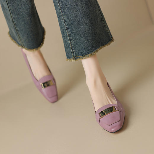 【预售5天】浅口方头低跟鞋女春秋新款牛皮金属扣小皮鞋粗跟法式单鞋YS&7043 商品图3