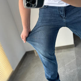 剪刀家男士弹力小脚款牛仔裤333