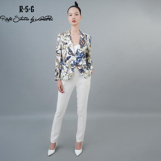 RSG2023度假风浪漫花卉休闲西服套装 商品图3