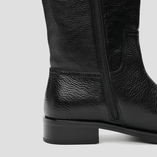 ROMI STUDIO“复古小众”率性百搭英伦方头粗跟黑色中筒靴 23AWS006 商品图3