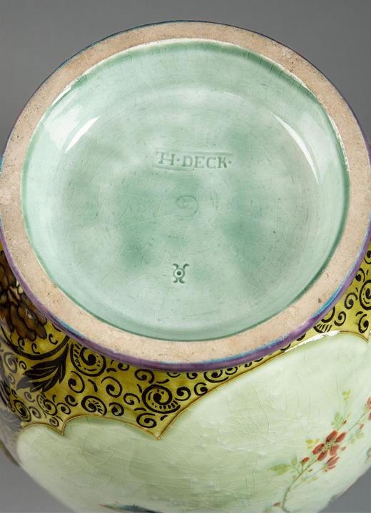 独角鹿西洋古董 19世纪法国陶艺大师Théodore Deck签名出品东方风格兽首双耳装饰繁花鸟蝶主题彩釉花瓶 商品图5