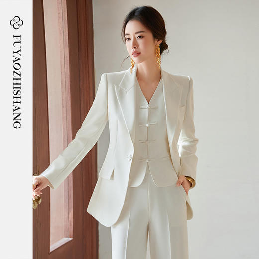 FUYAO扶摇 杏色西装外套女2025新款复古职业装盘扣新中式西服套装 商品图0