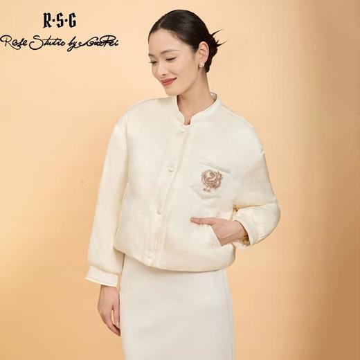 郭培成衣品牌精品系列暖意“绒绒”系列双兜百搭羽绒服 商品图3