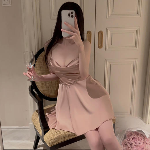 【纯欲甜美❗️仿真丝睡裙套装】自带胸垫，免穿内衣文胸垫，超舒服❗️春秋夏季性感睡衣女冰丝吊裙纯欲甜美睡袍两件套 商品图7