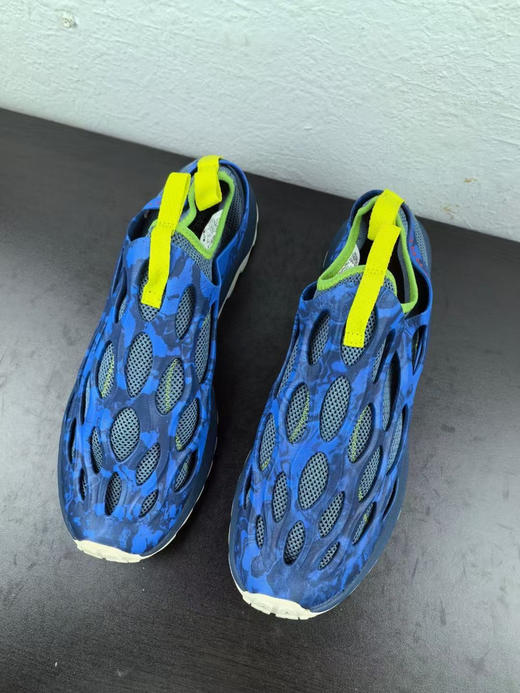 正品 MERRELL迈乐男鞋 HYDRO RUNNER户外运动越野鞋防滑抓地一脚蹬跑鞋 产地柬埔寨 上脚舒适 码数 44码三双 46码一双
无原盒 商品图1